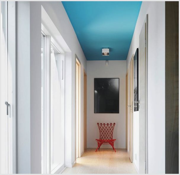 Акриловая краска для потолка: свойства, особенности выбора, этапы покраски