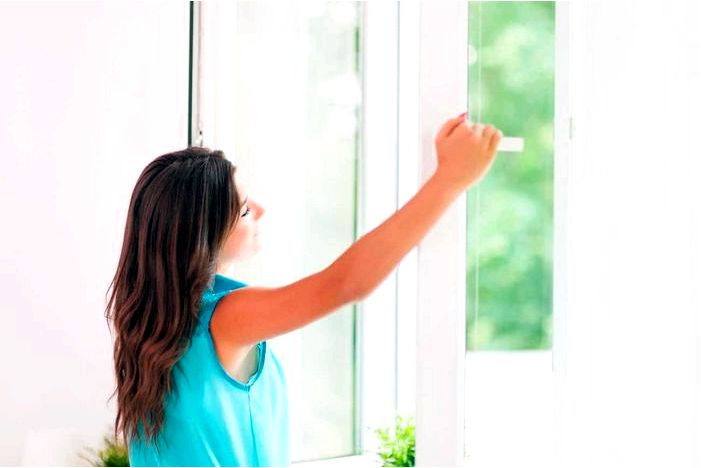 Москитная сетка на окне: защита вашего дома от насекомых