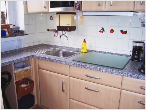Тонкости обеспечения очистки кухни с экономией свободного места: выбор и эксплуатация встраиваемой в шкаф вытяжки 50 см шириной