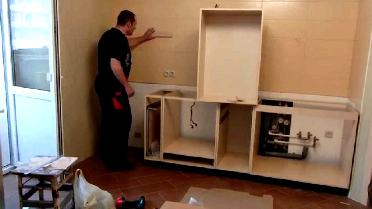 Монтаж кухонного гарнітура своїми руками Монтаж кухонного гарнітура своїми руками